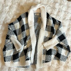 Cozy Checkered Cardigan - Black and White